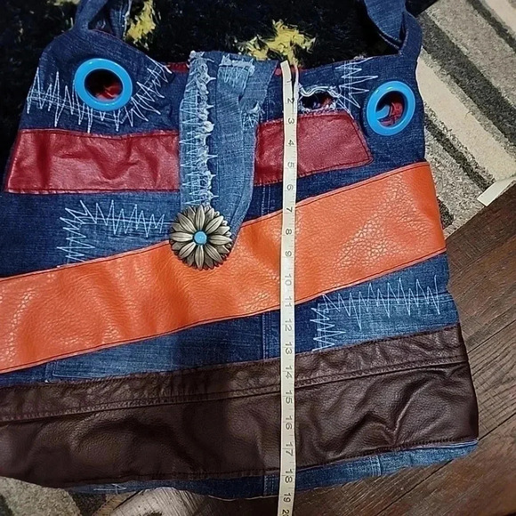 UPCYCLED Vintage Southpole extra large boho leather patchwork Hobo bag - Picture 9 of 12